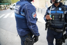 La police est au plus près du terrain