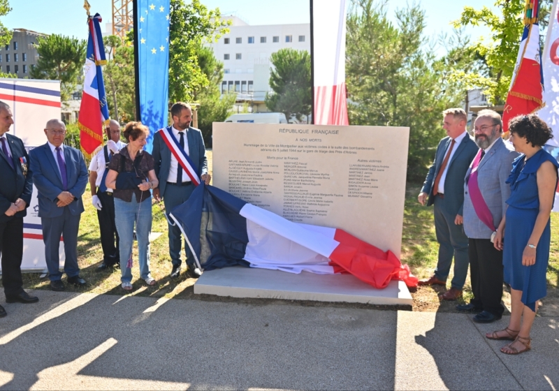 Inauguration de la stèle à la mémoire des victimes civiles des bombardements du 5 juillet 1944